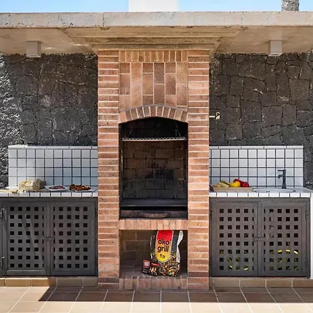 Villa Charming In With Private Pool *