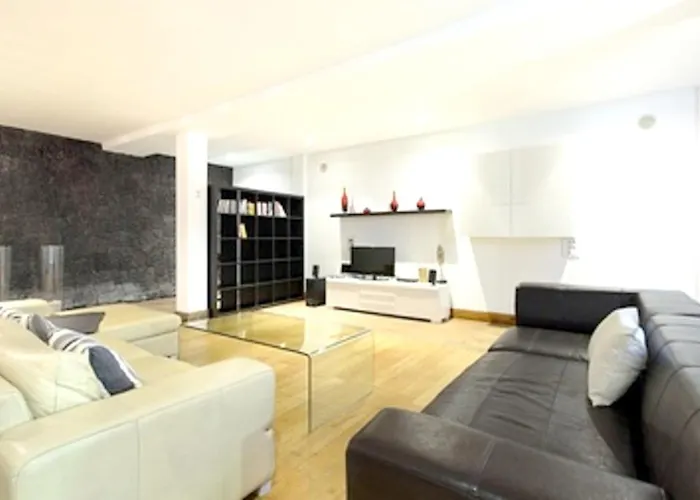 Charming In With Private Pool *