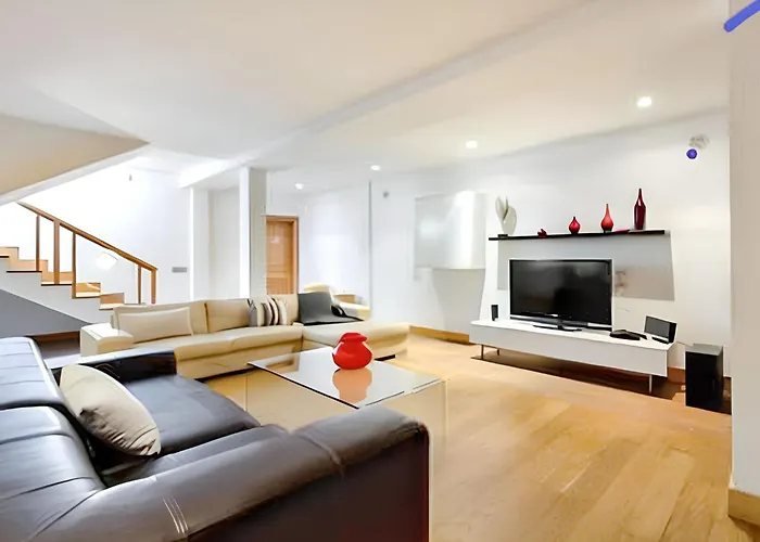 Charming In With Private Pool فيلة