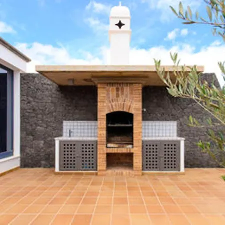Charming In With Private Pool * Playa Blanca (Lanzarote)