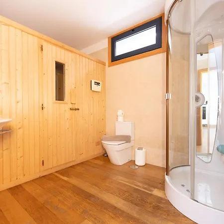 Villa Charming In With Private Pool *