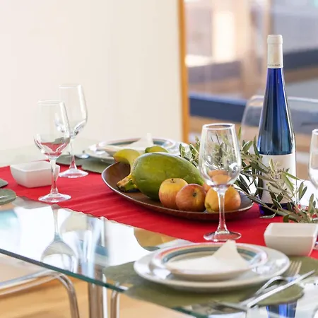 Villa: Beachside Retreat With Pool & Wi-fi * Playa Blanca (Lanzarote)