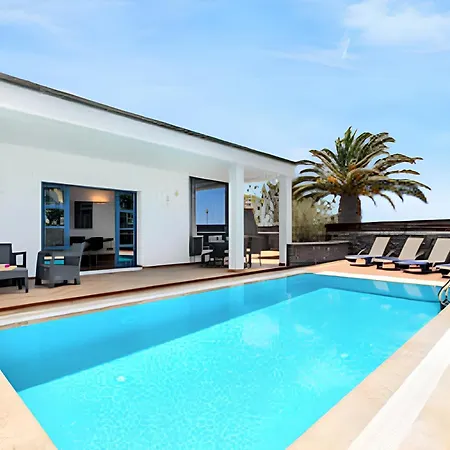 Charming In With Private Pool * Коста Бланка