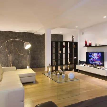 Charming In With Private Pool Вилла *