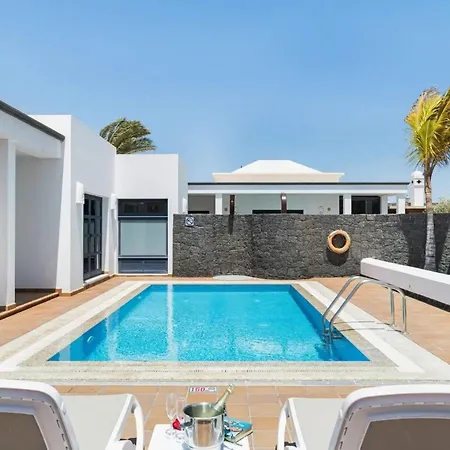 Charming In With Private Pool Вилла Коста Бланка