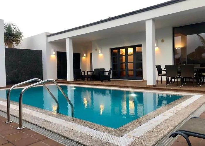 Charming In With Private Pool 빌라 플라야블랑카