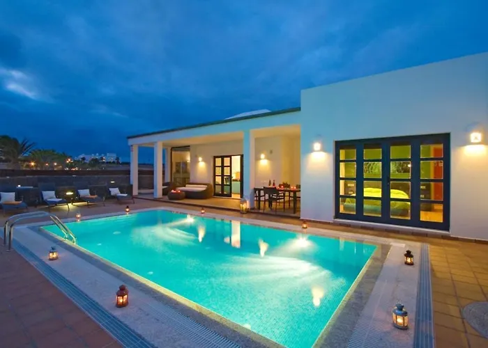 Charming In With Private Pool