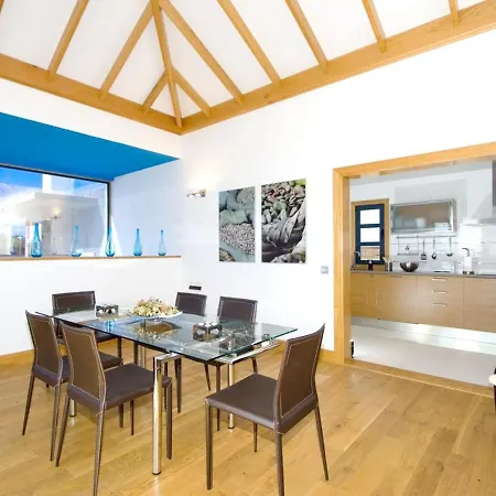Charming In With Private Pool Villa Playa Blanca