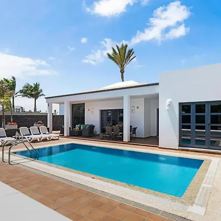 Charming In With Private Pool *