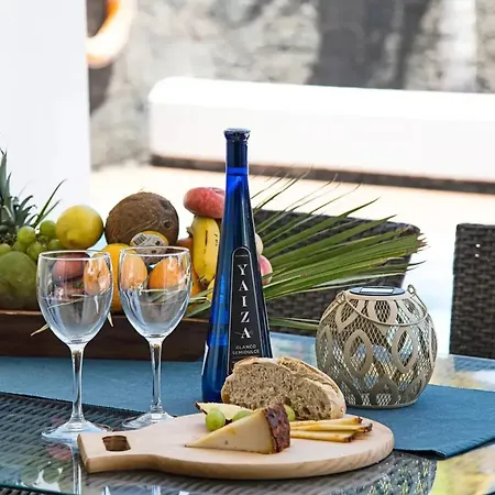 Charming In With Private Pool * Коста Бланка