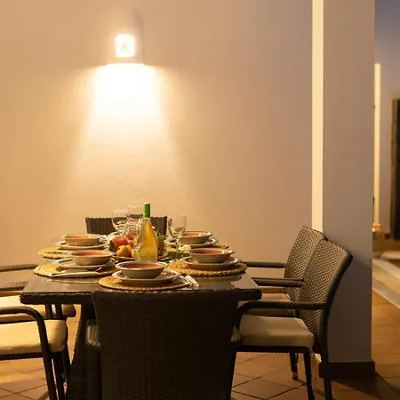 Charming In With Private Pool Вилла *