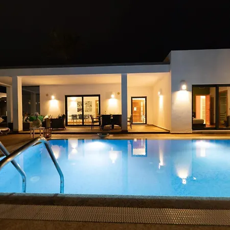 Villa Charming In With Private Pool Playa Blanca