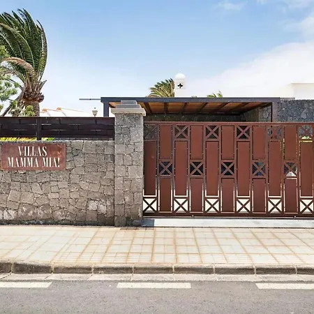 Charming In With Private Pool Villa Playa Blanca (Lanzarote)