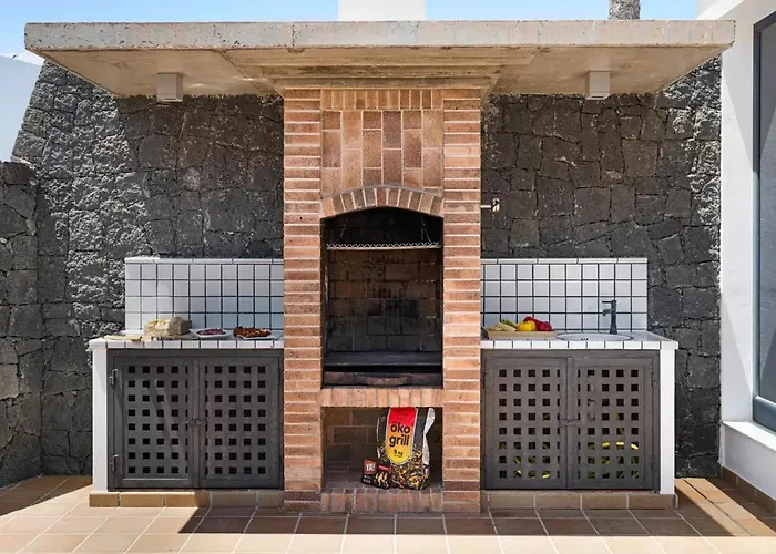 Villa Charming In With Private Pool *